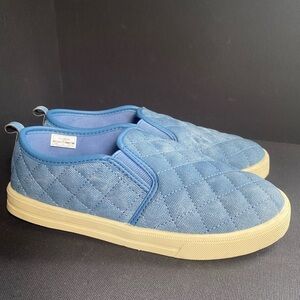 OshKosh Bgosh Kids Blue Quilted Slip on Sneaker 3 Toddler 🔴 CLEARANCE 🔴
